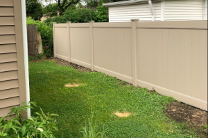 PVC Privacy fence installed in Rolling Meadows, IL
